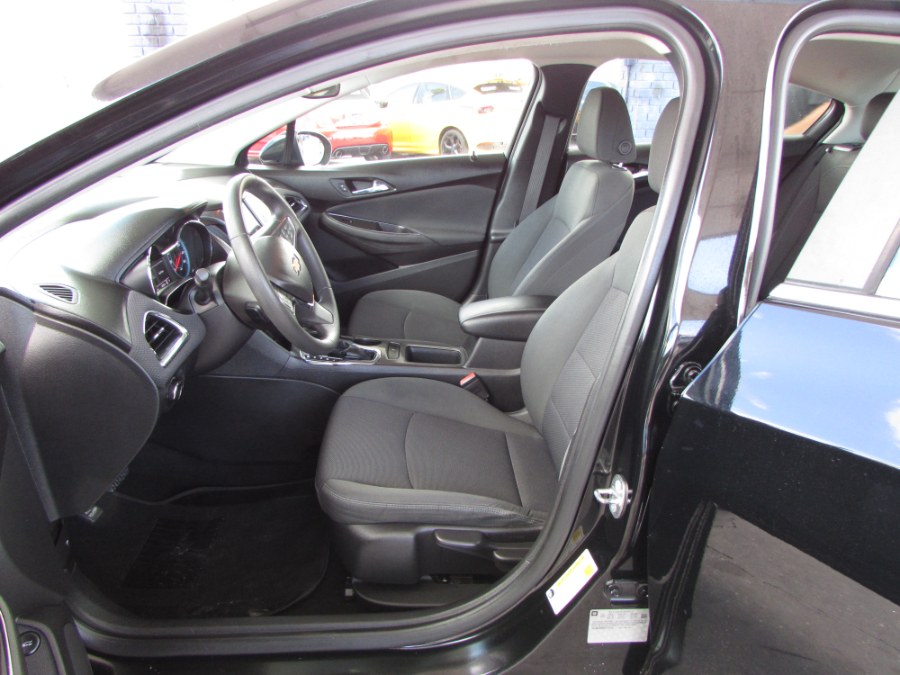 2017 Chevrolet Cruze 4dr Sdn 1.4L LT w/1SD, available for sale in Orlando, Florida | VIP Auto Enterprise, Inc. Orlando, Florida 2017 Chevrolet Cruze 4dr Sdn 1.4L LT w/1SD, available for sale in Orlando, Florida | VIP Auto Enterprise, Inc. Orlando, Florida