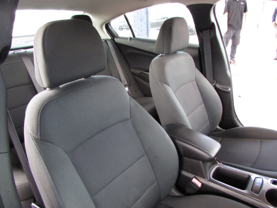 2017 Chevrolet Cruze 4dr Sdn 1.4L LT w/1SD, available for sale in Orlando, Florida | VIP Auto Enterprise, Inc. Orlando, Florida 2017 Chevrolet Cruze 4dr Sdn 1.4L LT w/1SD, available for sale in Orlando, Florida | VIP Auto Enterprise, Inc. Orlando, Florida