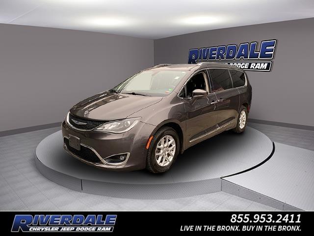 2020 Chrysler Pacifica Touring L, available for sale in Bronx, New York | Eastchester Motor Cars. Bronx, New York