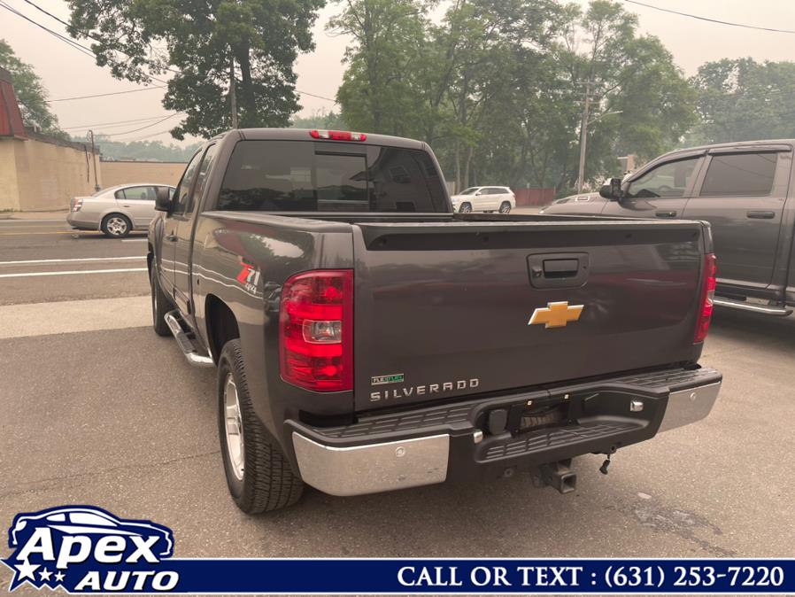 2010 Chevrolet Silverado 1500 4WD Ext Cab 143.5" LT, available for sale in Selden, New York | Apex Auto. Selden, New York 2010 Chevrolet Silverado 1500 4WD Ext Cab 143.5" LT, available for sale in Selden, New York | Apex Auto. Selden, New York