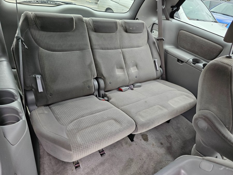 2007 Toyota Sienna 5dr 7-Passenger Van LE FWD, available for sale in Auburn, New Hampshire | ODA Auto Precision LLC. Auburn, New Hampshire 2007 Toyota Sienna 5dr 7-Passenger Van LE FWD, available for sale in Auburn, New Hampshire | ODA Auto Precision LLC. Auburn, New Hampshire