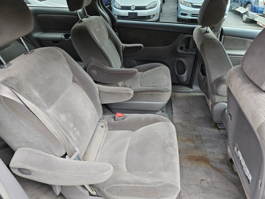 2007 Toyota Sienna 5dr 7-Passenger Van LE FWD, available for sale in Auburn, New Hampshire | ODA Auto Precision LLC. Auburn, New Hampshire 2007 Toyota Sienna 5dr 7-Passenger Van LE FWD, available for sale in Auburn, New Hampshire | ODA Auto Precision LLC. Auburn, New Hampshire