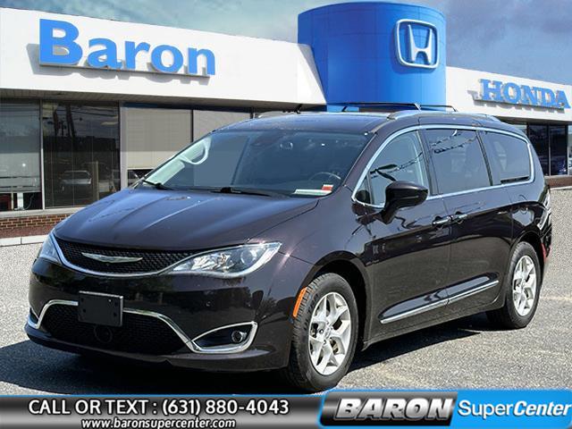 2018 Chrysler Pacifica Touring L, available for sale in Patchogue, New York | Baron Supercenter. Patchogue, New York