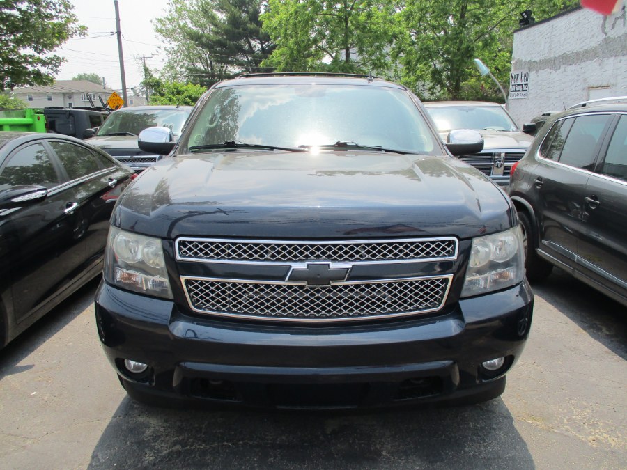 2009 Chevrolet Suburban 4WD 4dr 1500 LTZ, available for sale in West Babylon, New York | New Gen Auto Group. West Babylon, New York 2009 Chevrolet Suburban 4WD 4dr 1500 LTZ, available for sale in West Babylon, New York | New Gen Auto Group. West Babylon, New York