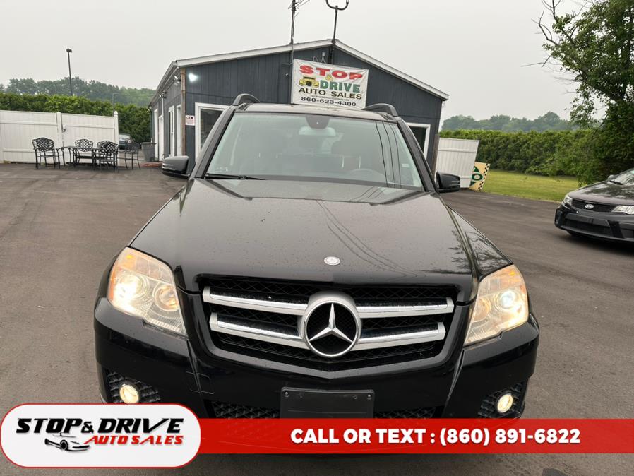2010 Mercedes-Benz GLK-Class 4MATIC 4dr GLK350, available for sale in East Windsor, Connecticut | Stop & Drive Auto Sales. East Windsor, Connecticut 2010 Mercedes-Benz GLK-Class 4MATIC 4dr GLK350, available for sale in East Windsor, Connecticut | Stop & Drive Auto Sales. East Windsor, Connecticut