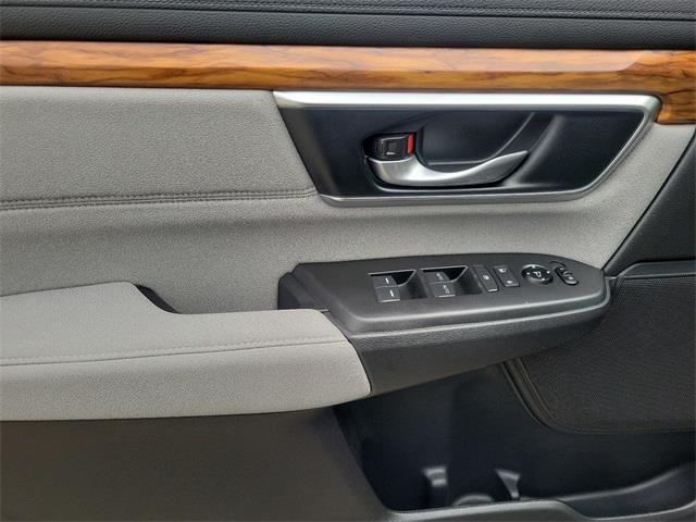 2019 Honda Cr-v EX, available for sale in Avon, Connecticut | Sullivan Automotive Group. Avon, Connecticut 2019 Honda Cr-v EX, available for sale in Avon, Connecticut | Sullivan Automotive Group. Avon, Connecticut