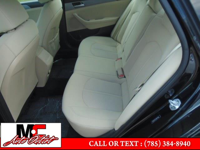 2018 Hyundai Sonata SE 2.4L SULEV, available for sale in Colby, Kansas | M C Auto Outlet Inc. Colby, Kansas 2018 Hyundai Sonata SE 2.4L SULEV, available for sale in Colby, Kansas | M C Auto Outlet Inc. Colby, Kansas