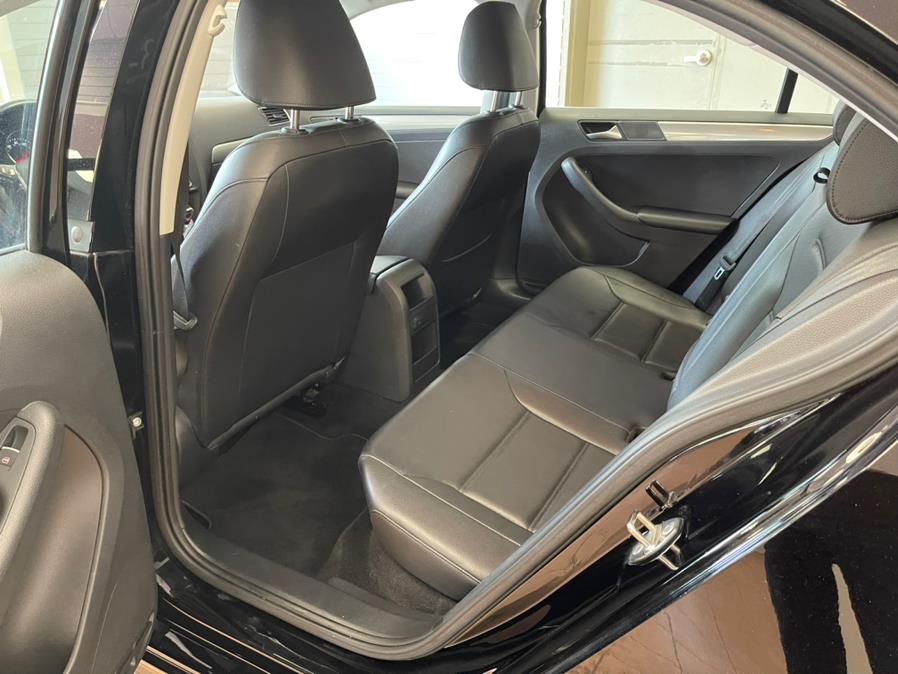 2016 Volkswagen Jetta Sedan 4dr Auto 1.4T SE w/Connectivity, available for sale in Suffern, New York | Rockland Motor Sport. Suffern, New York 2016 Volkswagen Jetta Sedan 4dr Auto 1.4T SE w/Connectivity, available for sale in Suffern, New York | Rockland Motor Sport. Suffern, New York