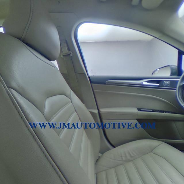 2018 Ford Fusion SE, available for sale in Naugatuck, Connecticut | J&M Automotive Sls&Svc LLC. Naugatuck, Connecticut 2018 Ford Fusion SE, available for sale in Naugatuck, Connecticut | J&M Automotive Sls&Svc LLC. Naugatuck, Connecticut