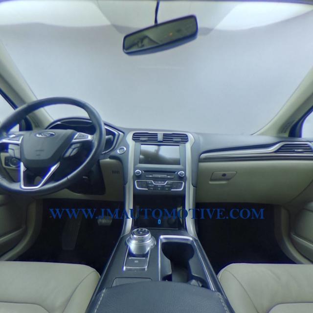 2018 Ford Fusion SE, available for sale in Naugatuck, Connecticut | J&M Automotive Sls&Svc LLC. Naugatuck, Connecticut 2018 Ford Fusion SE, available for sale in Naugatuck, Connecticut | J&M Automotive Sls&Svc LLC. Naugatuck, Connecticut