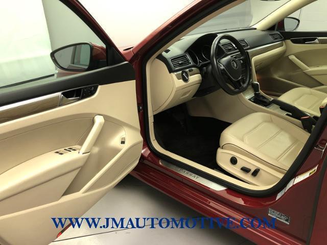 2018 Volkswagen Passat 2.0T SE Auto, available for sale in Naugatuck, Connecticut | J&M Automotive Sls&Svc LLC. Naugatuck, Connecticut 2018 Volkswagen Passat 2.0T SE Auto, available for sale in Naugatuck, Connecticut | J&M Automotive Sls&Svc LLC. Naugatuck, Connecticut