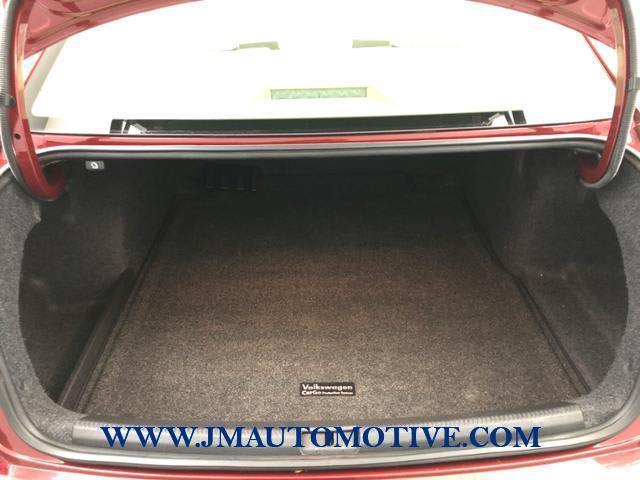 2018 Volkswagen Passat 2.0T SE Auto, available for sale in Naugatuck, Connecticut | J&M Automotive Sls&Svc LLC. Naugatuck, Connecticut 2018 Volkswagen Passat 2.0T SE Auto, available for sale in Naugatuck, Connecticut | J&M Automotive Sls&Svc LLC. Naugatuck, Connecticut