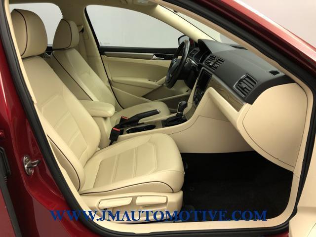 2018 Volkswagen Passat 2.0T SE Auto, available for sale in Naugatuck, Connecticut | J&M Automotive Sls&Svc LLC. Naugatuck, Connecticut 2018 Volkswagen Passat 2.0T SE Auto, available for sale in Naugatuck, Connecticut | J&M Automotive Sls&Svc LLC. Naugatuck, Connecticut