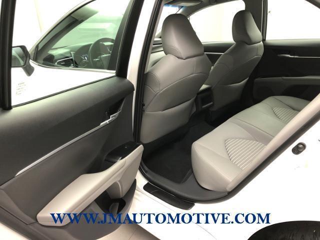 2018 Toyota Camry SE Auto, available for sale in Naugatuck, Connecticut | J&M Automotive Sls&Svc LLC. Naugatuck, Connecticut 2018 Toyota Camry SE Auto, available for sale in Naugatuck, Connecticut | J&M Automotive Sls&Svc LLC. Naugatuck, Connecticut