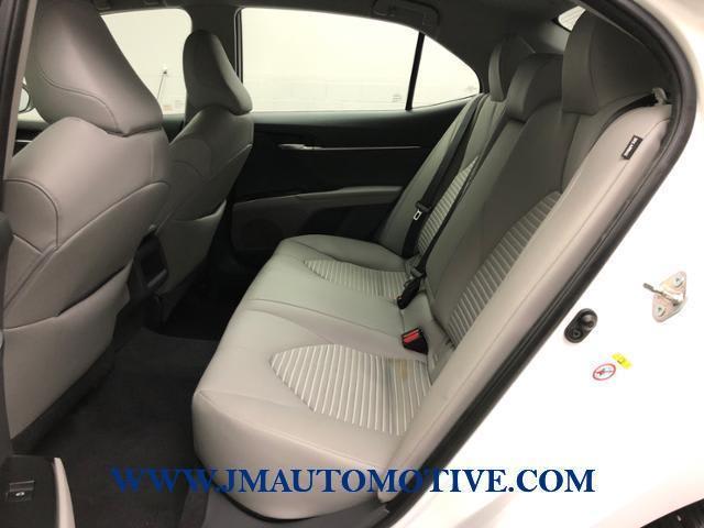 2018 Toyota Camry SE Auto, available for sale in Naugatuck, Connecticut | J&M Automotive Sls&Svc LLC. Naugatuck, Connecticut 2018 Toyota Camry SE Auto, available for sale in Naugatuck, Connecticut | J&M Automotive Sls&Svc LLC. Naugatuck, Connecticut