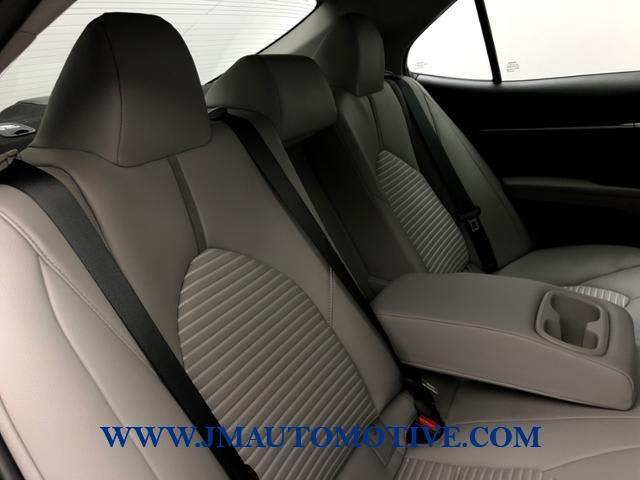 2018 Toyota Camry SE Auto, available for sale in Naugatuck, Connecticut | J&M Automotive Sls&Svc LLC. Naugatuck, Connecticut 2018 Toyota Camry SE Auto, available for sale in Naugatuck, Connecticut | J&M Automotive Sls&Svc LLC. Naugatuck, Connecticut