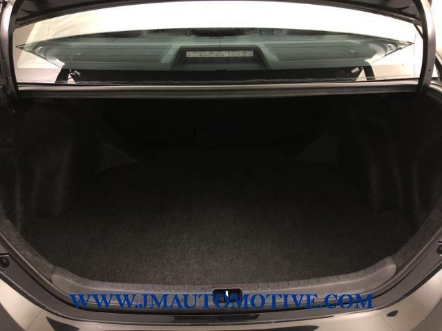 2018 Toyota Corolla SE, available for sale in Naugatuck, Connecticut | J&M Automotive Sls&Svc LLC. Naugatuck, Connecticut 2018 Toyota Corolla SE, available for sale in Naugatuck, Connecticut | J&M Automotive Sls&Svc LLC. Naugatuck, Connecticut