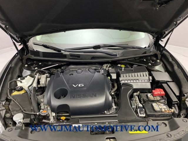 2017 Nissan Maxima SR, available for sale in Naugatuck, Connecticut | J&M Automotive Sls&Svc LLC. Naugatuck, Connecticut 2017 Nissan Maxima SR, available for sale in Naugatuck, Connecticut | J&M Automotive Sls&Svc LLC. Naugatuck, Connecticut