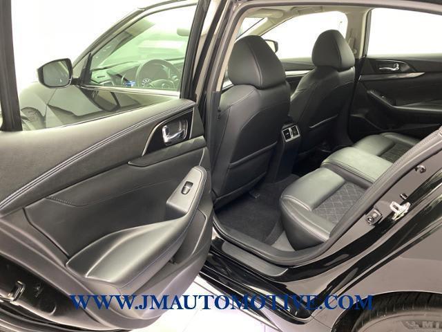 2017 Nissan Maxima SR, available for sale in Naugatuck, Connecticut | J&M Automotive Sls&Svc LLC. Naugatuck, Connecticut 2017 Nissan Maxima SR, available for sale in Naugatuck, Connecticut | J&M Automotive Sls&Svc LLC. Naugatuck, Connecticut