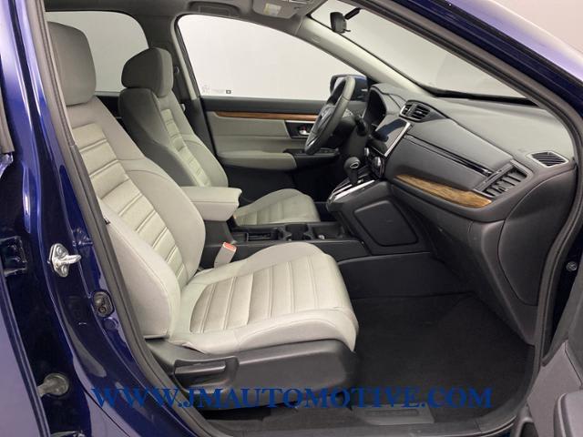 2017 Honda Cr-v EX, available for sale in Naugatuck, Connecticut | J&M Automotive Sls&Svc LLC. Naugatuck, Connecticut 2017 Honda Cr-v EX, available for sale in Naugatuck, Connecticut | J&M Automotive Sls&Svc LLC. Naugatuck, Connecticut