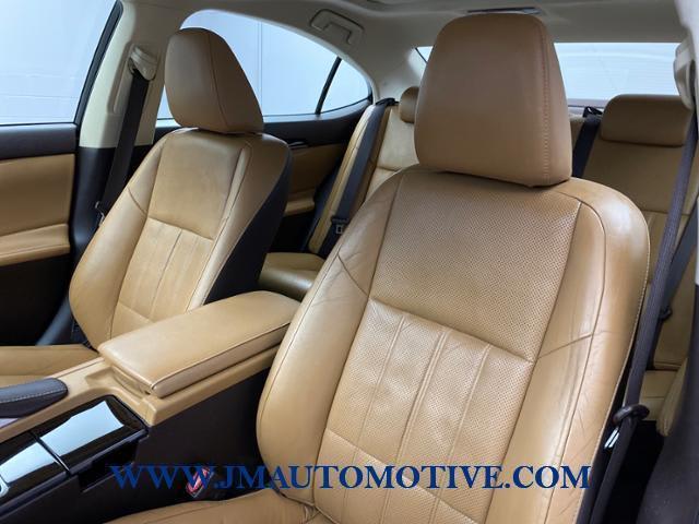 2016 Lexus Es 350 , available for sale in Naugatuck, Connecticut | J&M Automotive Sls&Svc LLC. Naugatuck, Connecticut 2016 Lexus Es 350 , available for sale in Naugatuck, Connecticut | J&M Automotive Sls&Svc LLC. Naugatuck, Connecticut