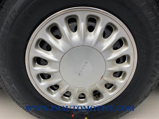 2000 Buick Lesabre Custom, available for sale in Naugatuck, Connecticut | J&M Automotive Sls&Svc LLC. Naugatuck, Connecticut 2000 Buick Lesabre Custom, available for sale in Naugatuck, Connecticut | J&M Automotive Sls&Svc LLC. Naugatuck, Connecticut