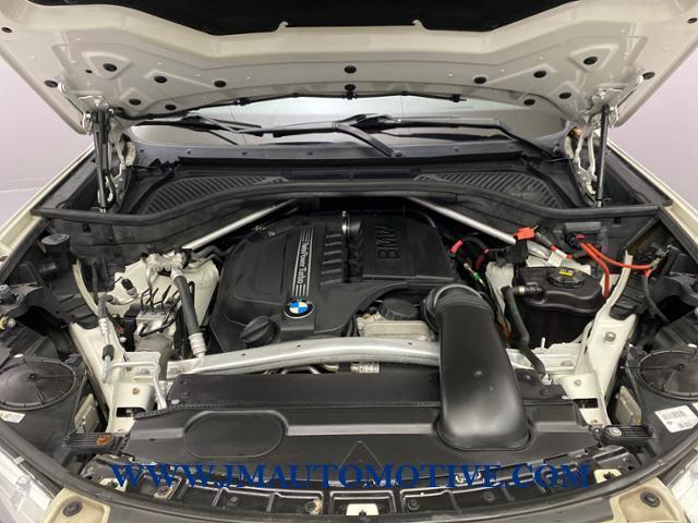 2015 BMW X5 AWD 4dr xDrive35i, available for sale in Naugatuck, Connecticut | J&M Automotive Sls&Svc LLC. Naugatuck, Connecticut 2015 BMW X5 AWD 4dr xDrive35i, available for sale in Naugatuck, Connecticut | J&M Automotive Sls&Svc LLC. Naugatuck, Connecticut