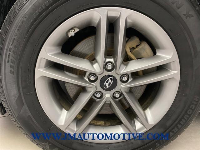 2017 Hyundai Santa Fe Sport 2.4L, available for sale in Naugatuck, Connecticut | J&M Automotive Sls&Svc LLC. Naugatuck, Connecticut 2017 Hyundai Santa Fe Sport 2.4L, available for sale in Naugatuck, Connecticut | J&M Automotive Sls&Svc LLC. Naugatuck, Connecticut