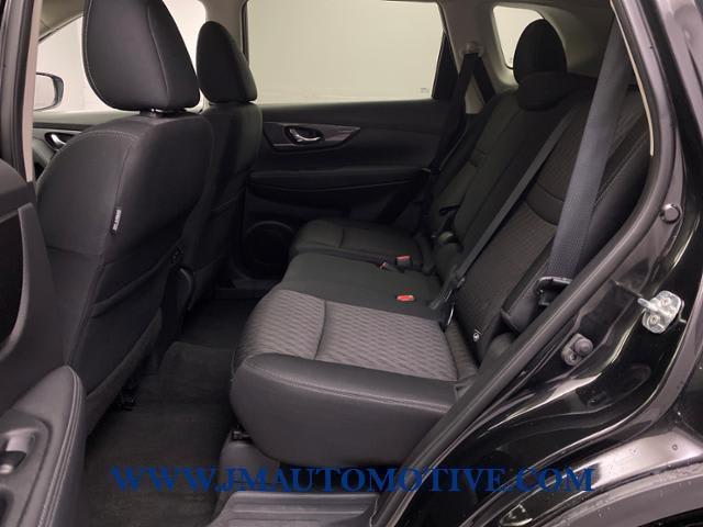 2018 Nissan Rogue SV, available for sale in Naugatuck, Connecticut | J&M Automotive Sls&Svc LLC. Naugatuck, Connecticut 2018 Nissan Rogue SV, available for sale in Naugatuck, Connecticut | J&M Automotive Sls&Svc LLC. Naugatuck, Connecticut