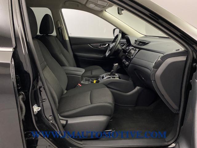 2018 Nissan Rogue SV, available for sale in Naugatuck, Connecticut | J&M Automotive Sls&Svc LLC. Naugatuck, Connecticut 2018 Nissan Rogue SV, available for sale in Naugatuck, Connecticut | J&M Automotive Sls&Svc LLC. Naugatuck, Connecticut