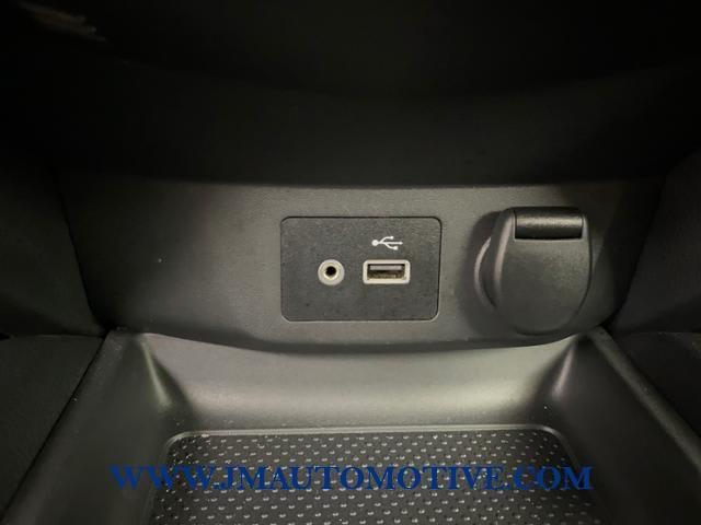 2018 Nissan Rogue SV, available for sale in Naugatuck, Connecticut | J&M Automotive Sls&Svc LLC. Naugatuck, Connecticut 2018 Nissan Rogue SV, available for sale in Naugatuck, Connecticut | J&M Automotive Sls&Svc LLC. Naugatuck, Connecticut