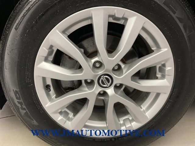 2018 Nissan Rogue SV, available for sale in Naugatuck, Connecticut | J&M Automotive Sls&Svc LLC. Naugatuck, Connecticut 2018 Nissan Rogue SV, available for sale in Naugatuck, Connecticut | J&M Automotive Sls&Svc LLC. Naugatuck, Connecticut