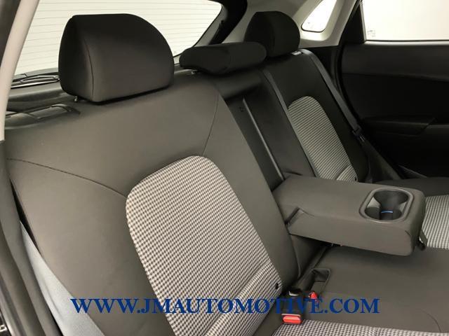 2019 Hyundai Kona SEL Auto AWD, available for sale in Naugatuck, Connecticut | J&M Automotive Sls&Svc LLC. Naugatuck, Connecticut 2019 Hyundai Kona SEL Auto AWD, available for sale in Naugatuck, Connecticut | J&M Automotive Sls&Svc LLC. Naugatuck, Connecticut