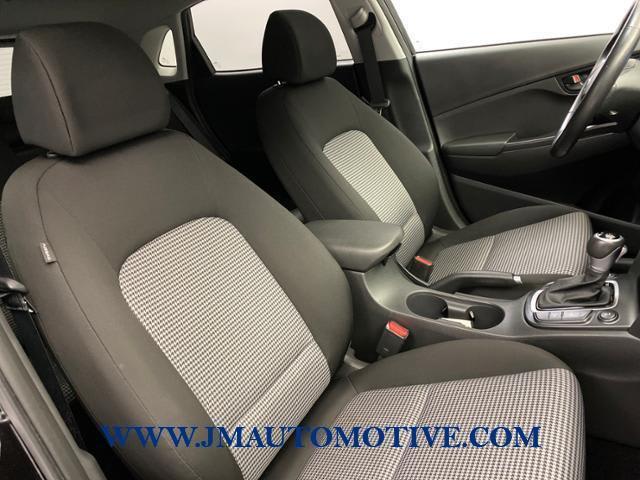 2019 Hyundai Kona SEL Auto AWD, available for sale in Naugatuck, Connecticut | J&M Automotive Sls&Svc LLC. Naugatuck, Connecticut 2019 Hyundai Kona SEL Auto AWD, available for sale in Naugatuck, Connecticut | J&M Automotive Sls&Svc LLC. Naugatuck, Connecticut