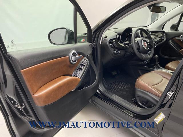 2016 Fiat 500x AWD 4dr Lounge, available for sale in Naugatuck, Connecticut | J&M Automotive Sls&Svc LLC. Naugatuck, Connecticut 2016 Fiat 500x AWD 4dr Lounge, available for sale in Naugatuck, Connecticut | J&M Automotive Sls&Svc LLC. Naugatuck, Connecticut