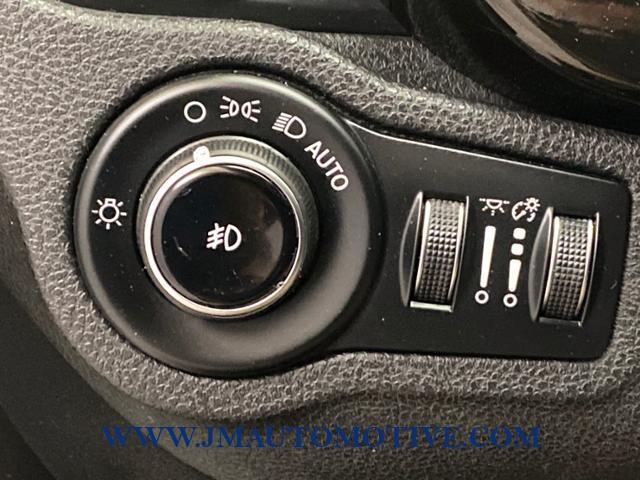 2016 Fiat 500x AWD 4dr Lounge, available for sale in Naugatuck, Connecticut | J&M Automotive Sls&Svc LLC. Naugatuck, Connecticut 2016 Fiat 500x AWD 4dr Lounge, available for sale in Naugatuck, Connecticut | J&M Automotive Sls&Svc LLC. Naugatuck, Connecticut