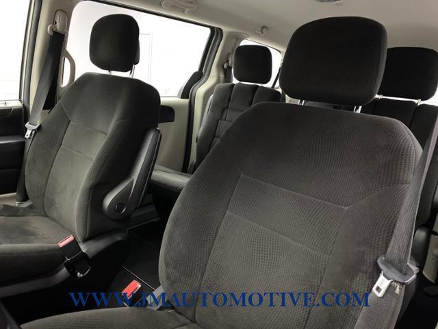 2013 Dodge Grand Caravan 4dr Wgn American Value Pkg, available for sale in Naugatuck, Connecticut | J&M Automotive Sls&Svc LLC. Naugatuck, Connecticut 2013 Dodge Grand Caravan 4dr Wgn American Value Pkg, available for sale in Naugatuck, Connecticut | J&M Automotive Sls&Svc LLC. Naugatuck, Connecticut