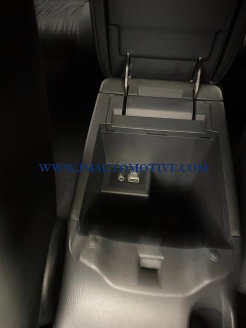 2019 Nissan Sentra SV CVT *Ltd Avail*, available for sale in Naugatuck, Connecticut | J&M Automotive Sls&Svc LLC. Naugatuck, Connecticut 2019 Nissan Sentra SV CVT *Ltd Avail*, available for sale in Naugatuck, Connecticut | J&M Automotive Sls&Svc LLC. Naugatuck, Connecticut