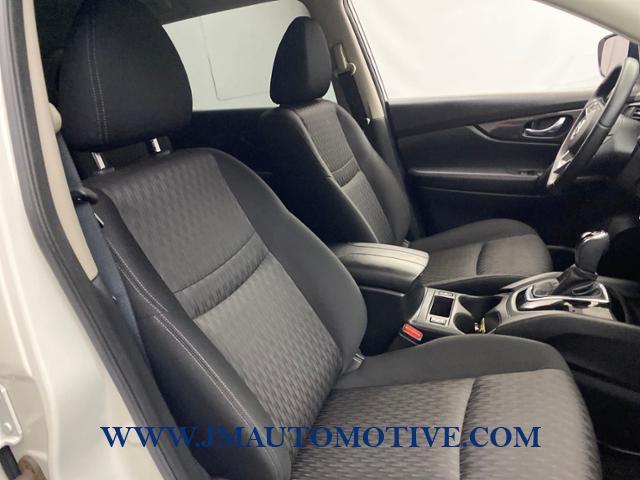 2018 Nissan Rogue SV, available for sale in Naugatuck, Connecticut | J&M Automotive Sls&Svc LLC. Naugatuck, Connecticut 2018 Nissan Rogue SV, available for sale in Naugatuck, Connecticut | J&M Automotive Sls&Svc LLC. Naugatuck, Connecticut
