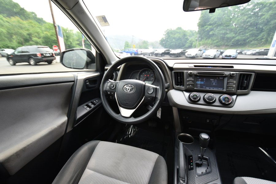 2015 Toyota RAV4 AWD 4dr LE, available for sale in Waterbury, Connecticut | Highline Car Connection. Waterbury, Connecticut 2015 Toyota RAV4 AWD 4dr LE, available for sale in Waterbury, Connecticut | Highline Car Connection. Waterbury, Connecticut