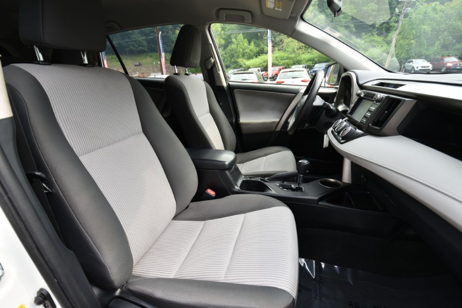 2015 Toyota RAV4 AWD 4dr LE, available for sale in Waterbury, Connecticut | Highline Car Connection. Waterbury, Connecticut 2015 Toyota RAV4 AWD 4dr LE, available for sale in Waterbury, Connecticut | Highline Car Connection. Waterbury, Connecticut