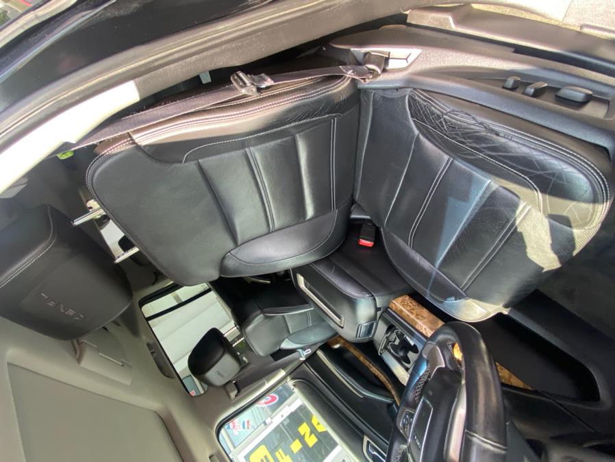 2015 GMC Yukon XL 4WD 4dr Denali, available for sale in Bridgeport, Connecticut | CT Auto. Bridgeport, Connecticut 2015 GMC Yukon XL 4WD 4dr Denali, available for sale in Bridgeport, Connecticut | CT Auto. Bridgeport, Connecticut