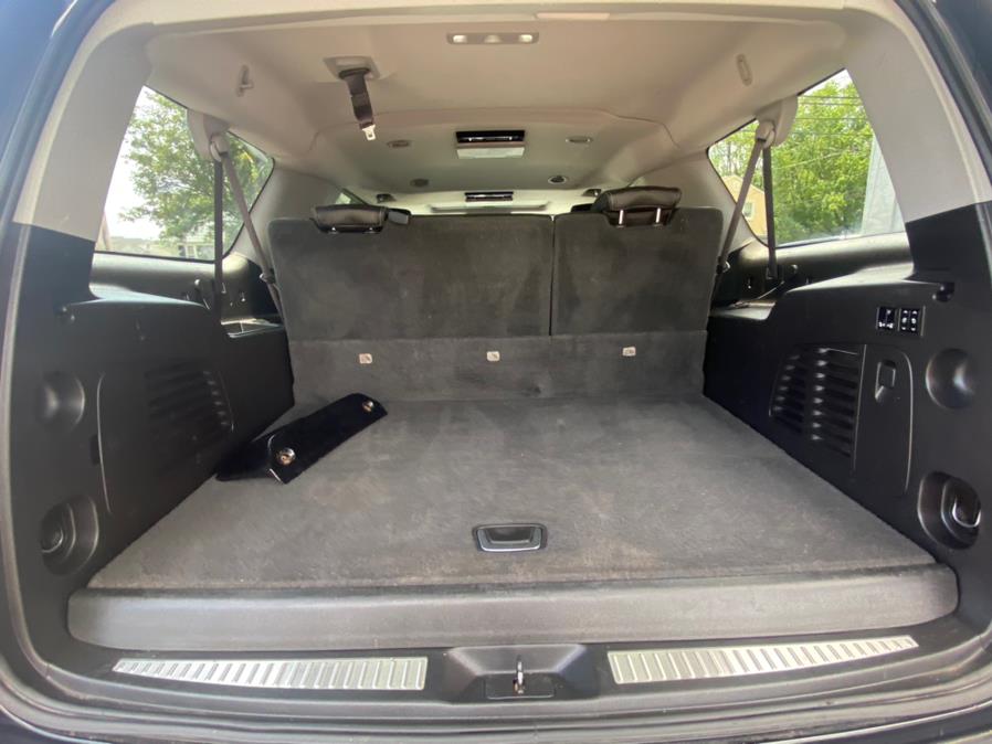 2015 GMC Yukon XL 4WD 4dr Denali, available for sale in Bridgeport, Connecticut | CT Auto. Bridgeport, Connecticut 2015 GMC Yukon XL 4WD 4dr Denali, available for sale in Bridgeport, Connecticut | CT Auto. Bridgeport, Connecticut