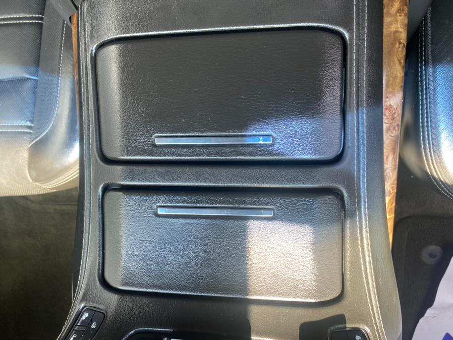 2015 GMC Yukon XL 4WD 4dr Denali, available for sale in Bridgeport, Connecticut | CT Auto. Bridgeport, Connecticut 2015 GMC Yukon XL 4WD 4dr Denali, available for sale in Bridgeport, Connecticut | CT Auto. Bridgeport, Connecticut