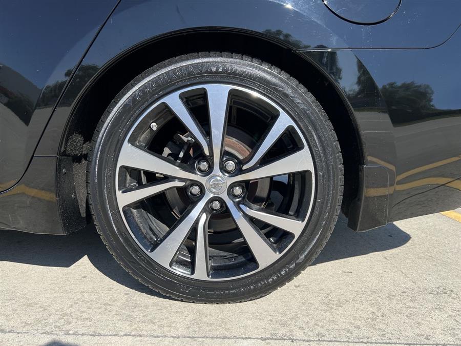 2017 Nissan Maxima Platinum, available for sale in Elida, Ohio | Josh's All Under Ten LLC. Elida, Ohio 2017 Nissan Maxima Platinum, available for sale in Elida, Ohio | Josh's All Under Ten LLC. Elida, Ohio