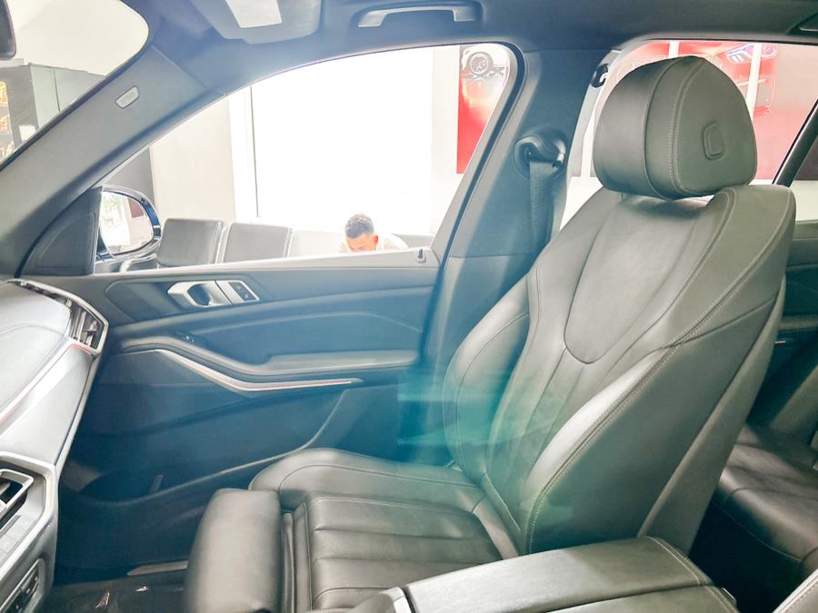 2020 BMW X5 xDrive40i Sports Activity Vehicle, available for sale in Franklin Square, New York | Luxury Motor Club. Franklin Square, New York 2020 BMW X5 xDrive40i Sports Activity Vehicle, available for sale in Franklin Square, New York | Luxury Motor Club. Franklin Square, New York