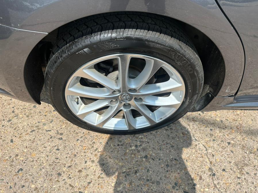 2014 Toyota Avalon 4dr Sdn Limited (Natl), available for sale in Manchester, Connecticut | Carsonmain LLC. Manchester, Connecticut 2014 Toyota Avalon 4dr Sdn Limited (Natl), available for sale in Manchester, Connecticut | Carsonmain LLC. Manchester, Connecticut