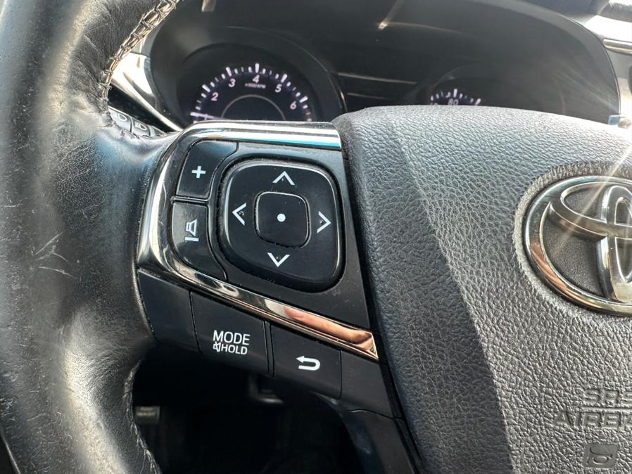 2014 Toyota Avalon 4dr Sdn Limited (Natl), available for sale in Manchester, Connecticut | Carsonmain LLC. Manchester, Connecticut 2014 Toyota Avalon 4dr Sdn Limited (Natl), available for sale in Manchester, Connecticut | Carsonmain LLC. Manchester, Connecticut