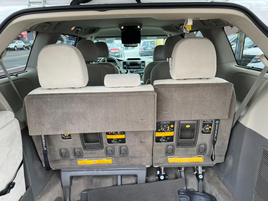 2013 Toyota Sienna 5dr 8-Pass Van V6 LE FWD (Natl), available for sale in Brooklyn, New York | Worlds Best Auto Inc. Brooklyn, New York 2013 Toyota Sienna 5dr 8-Pass Van V6 LE FWD (Natl), available for sale in Brooklyn, New York | Worlds Best Auto Inc. Brooklyn, New York