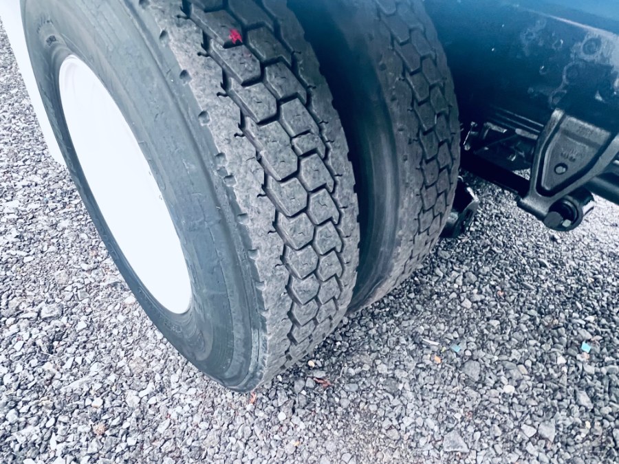 2017 HINO 268A 26 FEET DRY BOX + CUMMINS + LIFT GATE + NO CDL, available for sale in South Amboy, New Jersey | NJ Truck Spot. South Amboy, New Jersey 2017 HINO 268A 26 FEET DRY BOX + CUMMINS + LIFT GATE + NO CDL, available for sale in South Amboy, New Jersey | NJ Truck Spot. South Amboy, New Jersey
